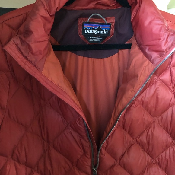 Women’s Patagonia Down Prow Bomber Jacket - Large - Picture 10 of 10